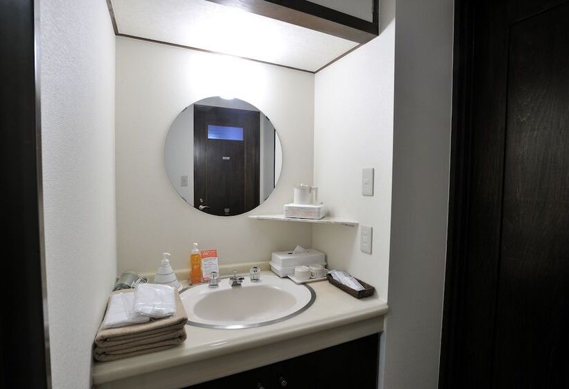 غرفة قياسية مطلّة علي البحر مزوَّدة بشُرفة, Chobo Sanso