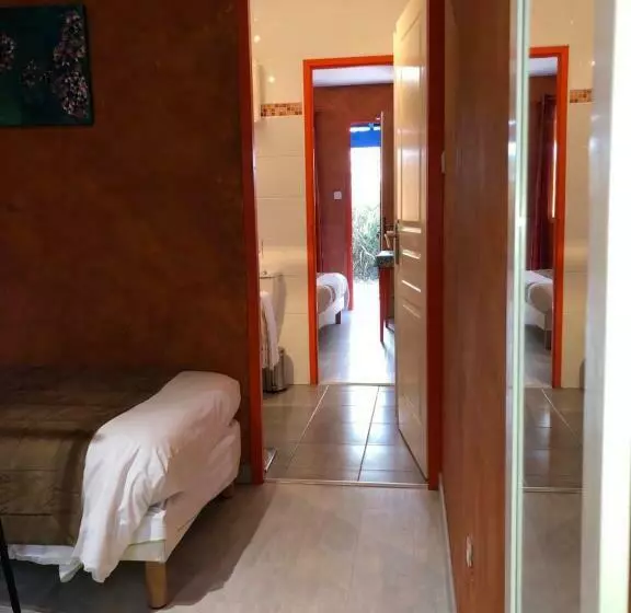 بانگلوی استاندارد 2 خوابه, Des 4 Vents Esprit Camargue
