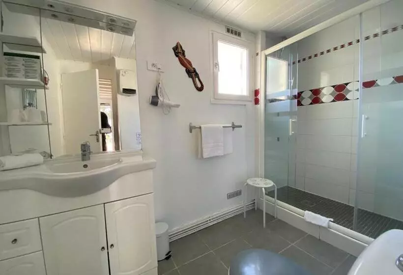 بانگلوی استاندارد 2 خوابه, Des 4 Vents Esprit Camargue