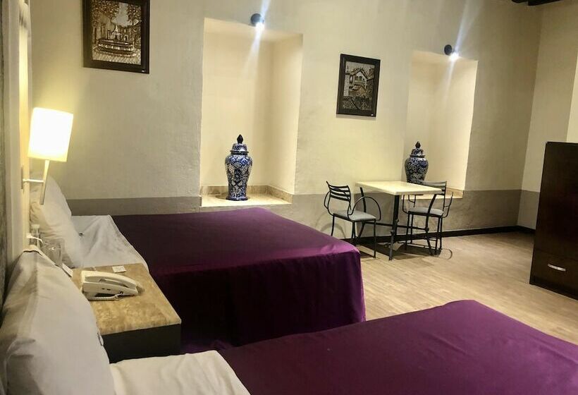 غرفة قياسية, Gala