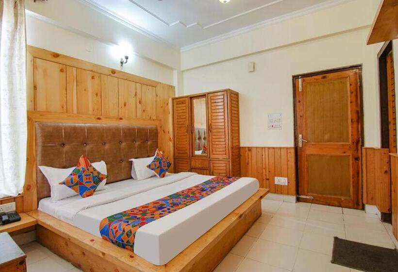 Superior Room, Greenwoods Inn