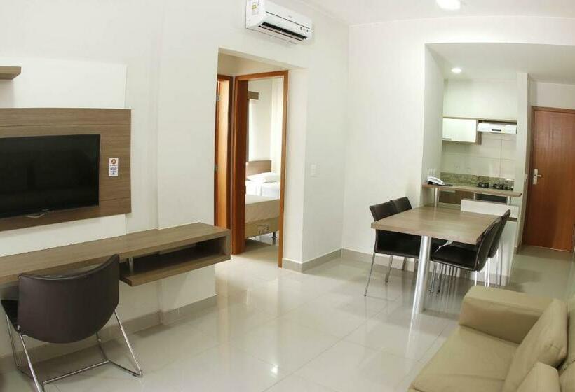 带2个卧室的公寓, Marina Oficial