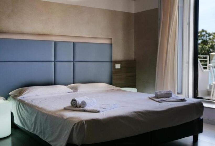 标准间带湖景, Riviera