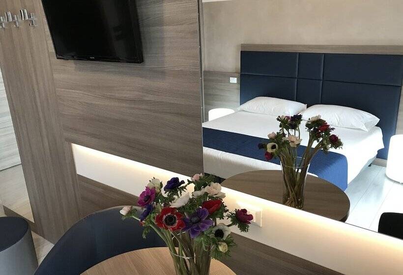 Comfort room with lake view, Riviera