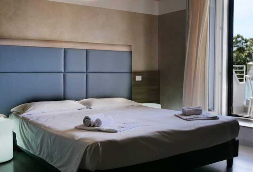 标准间带湖景, Riviera