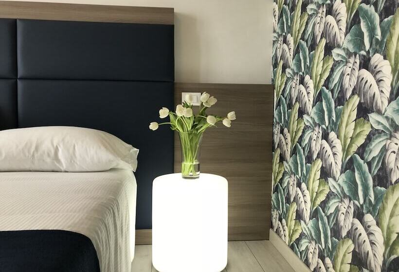 标准间带湖景, Riviera