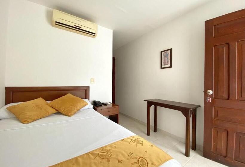 Standardeinzelzimmer, San Julian