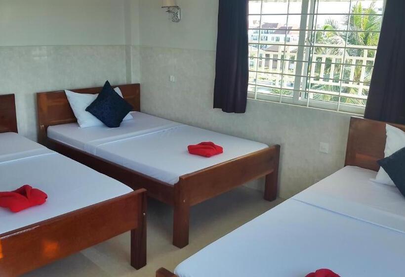 スタンダードトリプルルーム, Siem Reap Pub Hostel