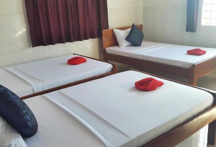 غرفة قياسية ثلاثية, Siem Reap Pub Hostel