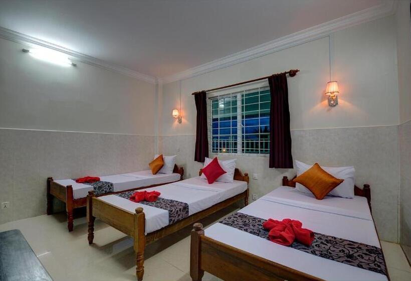 غرفة قياسية ثلاثية, Siem Reap Pub Hostel