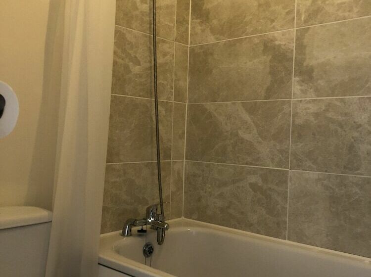 Номер Стандарт, Star