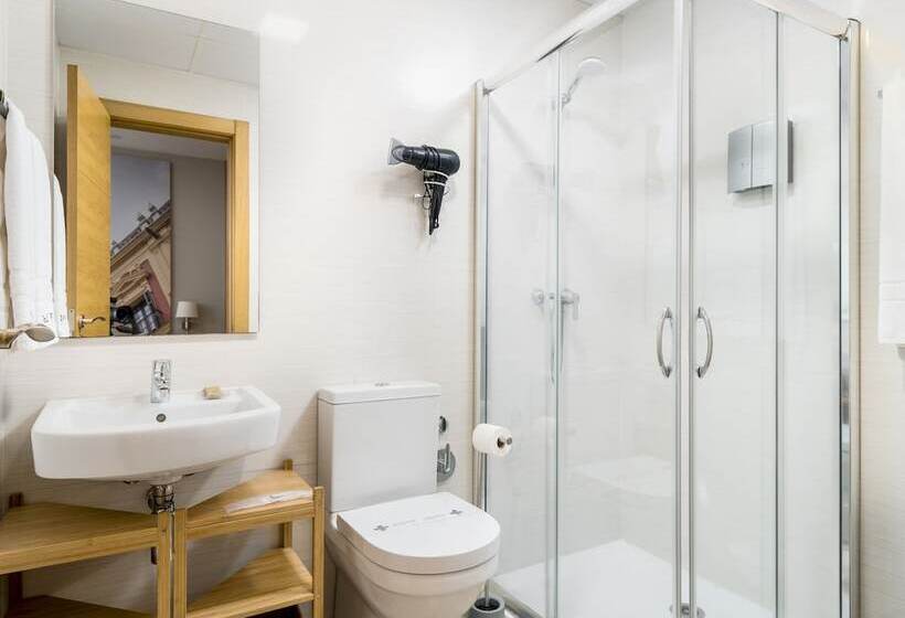 استودیوی استاندارد, Suites Del Pintor