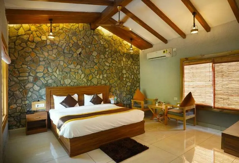 Quarto standart vista jardim, Corbett Nirvana Resort