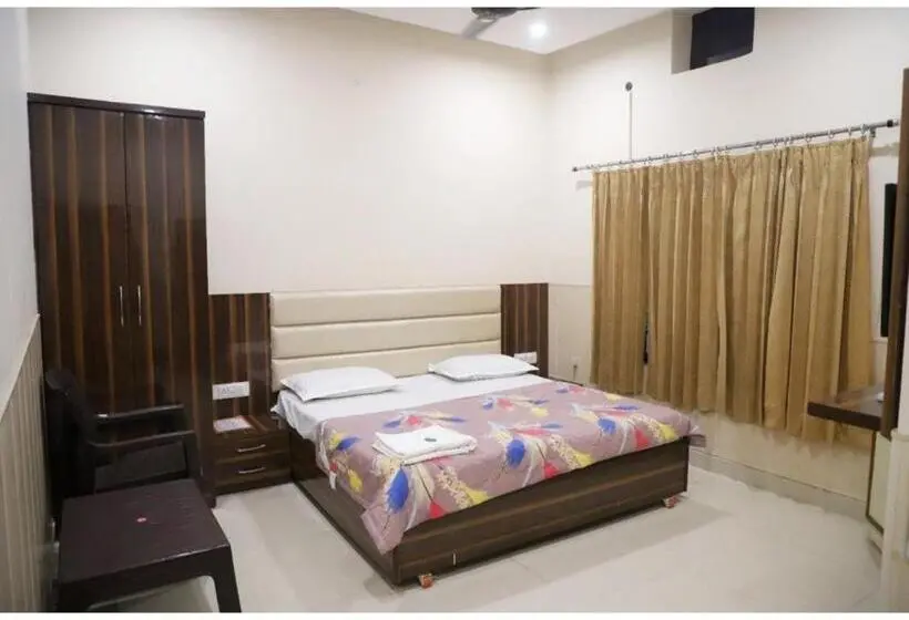 Chambre Standard avec Balcon, Rk Lodge