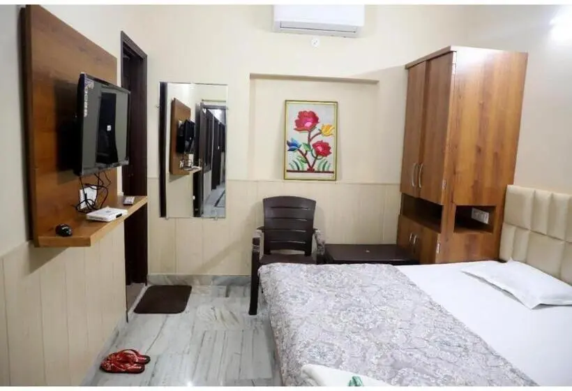 Chambre Standard avec Balcon, Rk Lodge