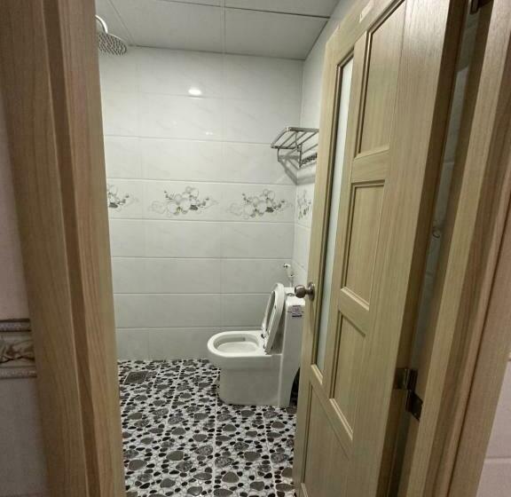 اتاق استاندارد, Trang Huy