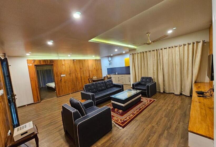 جناح سوبيريور, Ziro Valley Resort