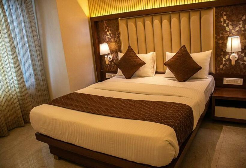 带按摩浴盆的套房, Czar Inn   Vashi Navi Mumbai