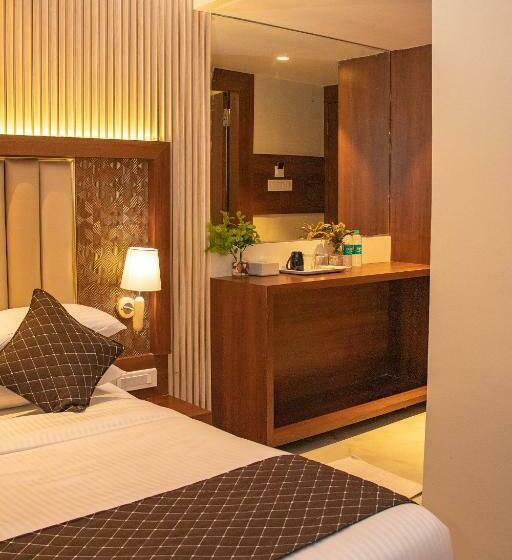 带大床的豪华间, Czar Inn   Vashi Navi Mumbai