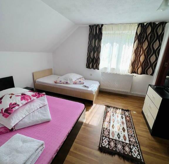 스탠다드 트리플 룸, Casa Anca și Nicușor