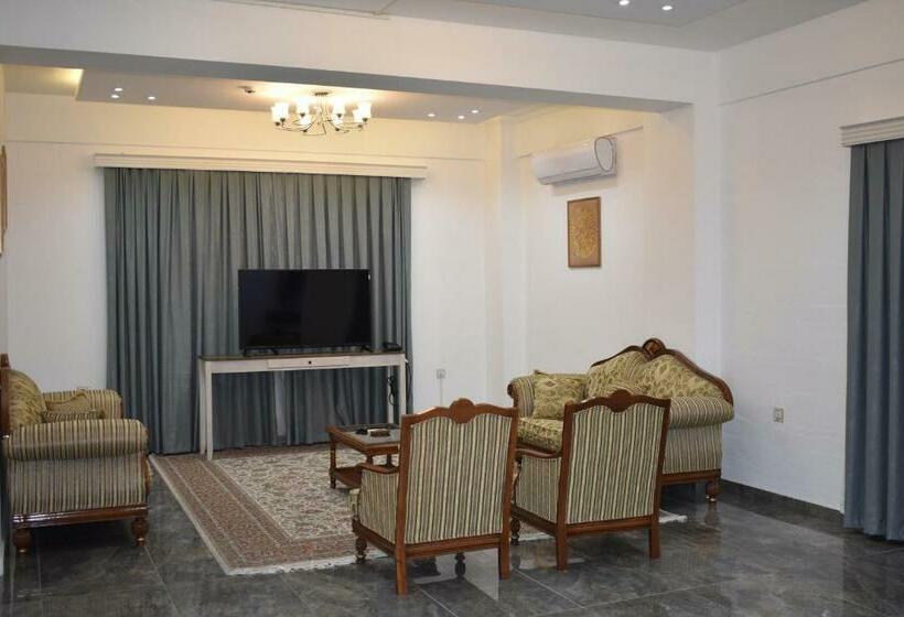 آپارتمان 2 خوابه, Motel Victoria Sky