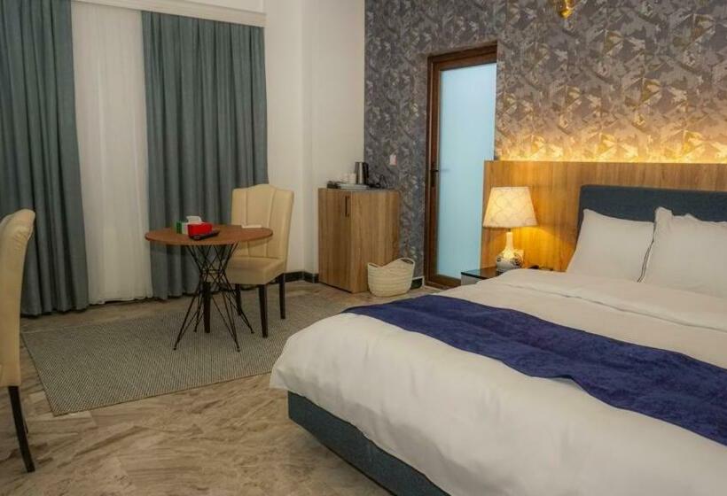 اتاق اکونومی, Motel Victoria Sky