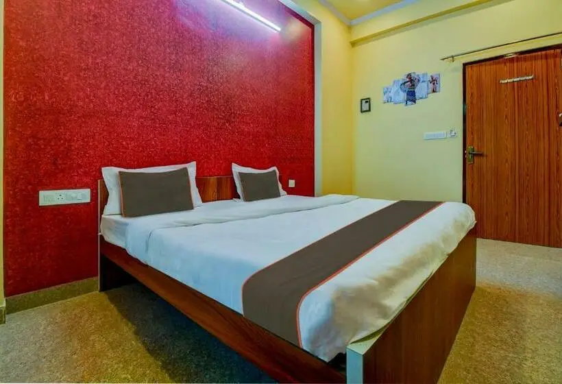Classic Kolmen Hengen Huone, Oyo Flagship Hotel Mohi Palace