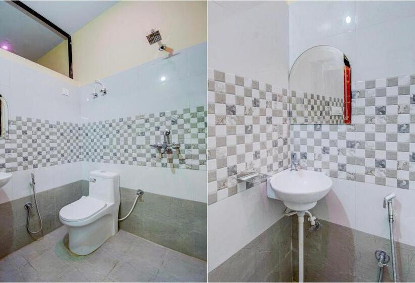 اتاق کلاسیک سه تخته, Oyo Flagship Hotel Mohi Palace