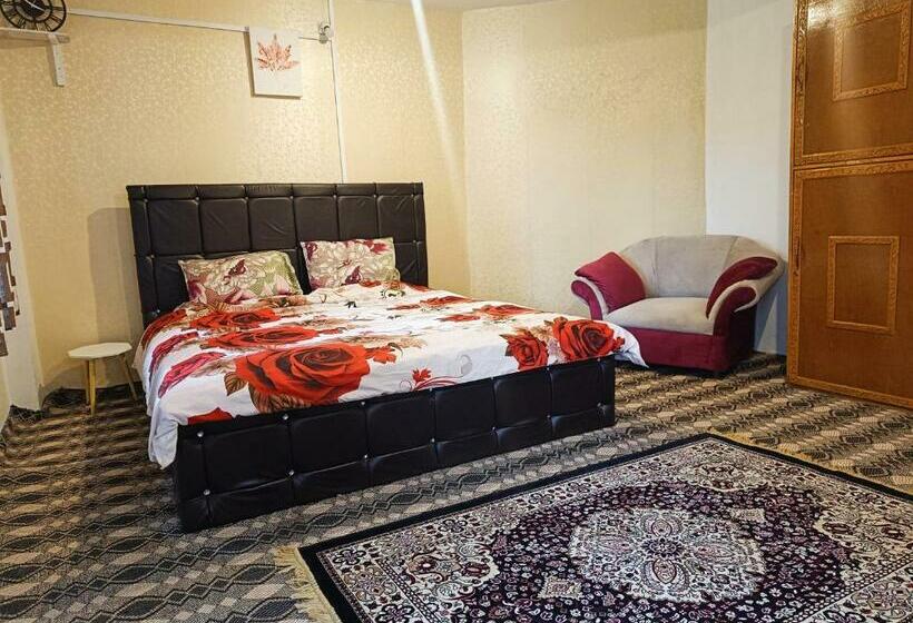 Standardrum, Good Vibes Cottage