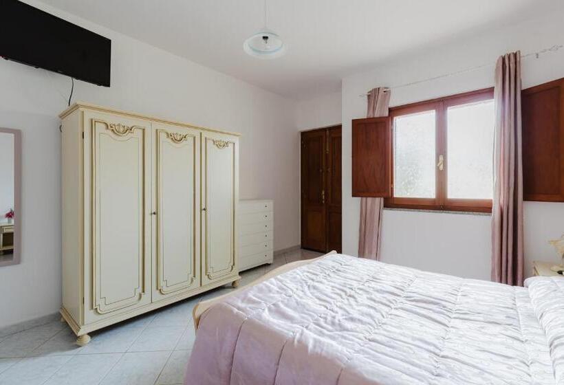 חדר סופריור לארבעה, Il Corbezzolo