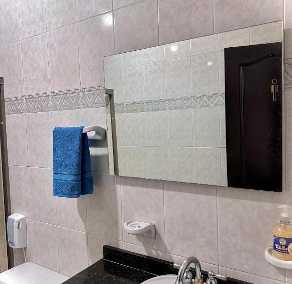 Номер Стандарт Вид на Бассейн, The View Hostel & Lounge