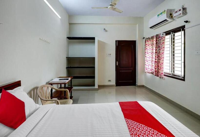 标准间, O Vaishnavi Stays