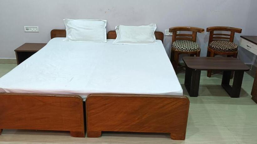 豪华家庭房间, Sanjiban