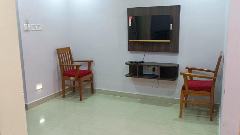 豪华家庭房间, Sanjiban