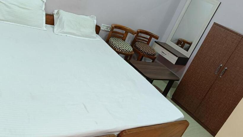 스탠다드 룸, Sanjiban