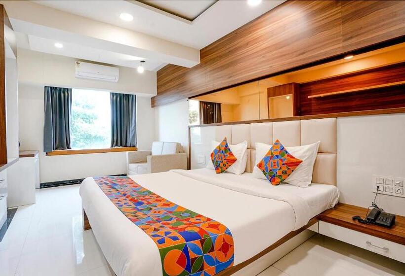 Люкс, Fabhotel The Nashik Inn   Nr Vijay Mamta Theatre, Nashik Road