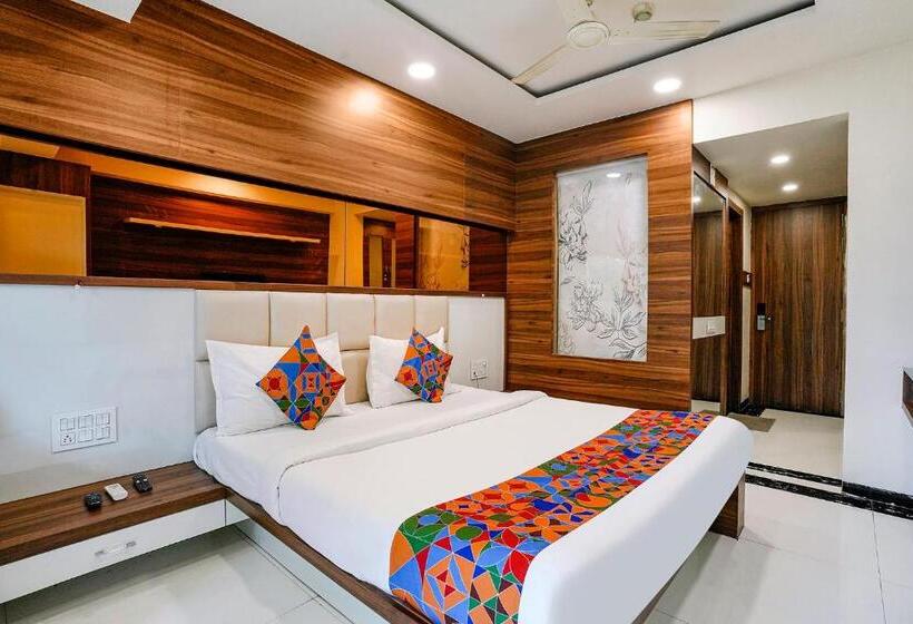 スイート, Fabhotel The Nashik Inn   Nr Vijay Mamta Theatre, Nashik Road