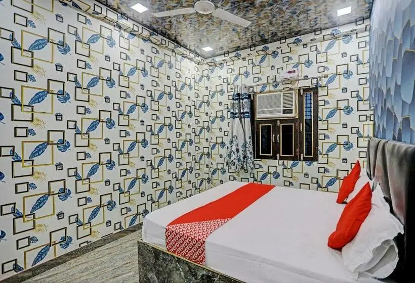 Classic Kolmen Hengen Huone, O New Jagrani Palace