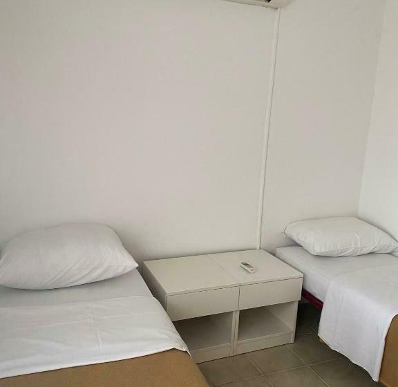 اتاق استاندارد با چشمانداز, B&b Family Ostojić