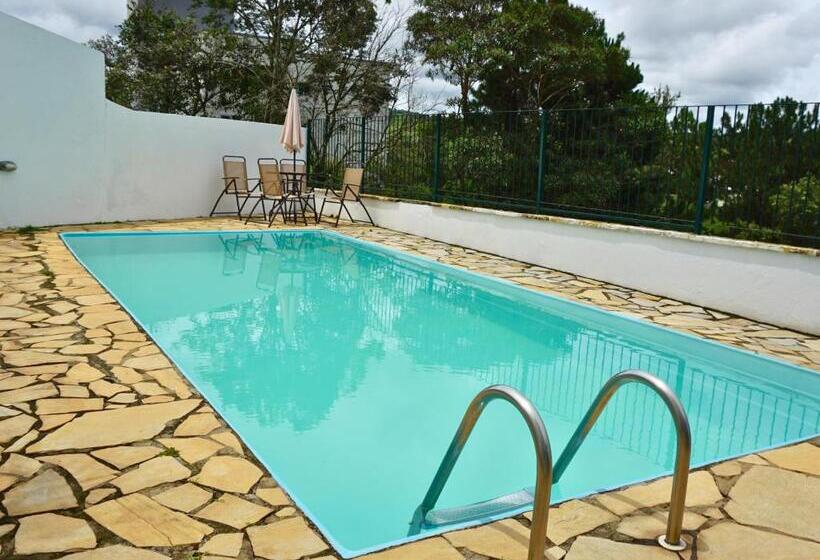 Трехместный Номер Стандарт Вид на Сад, Pousada Dos Ventos São Lourenço