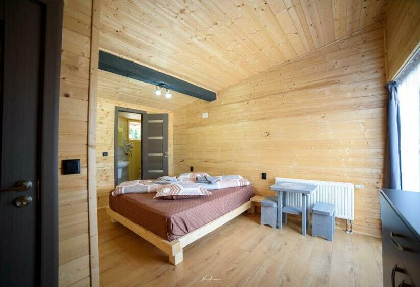 标准间带阳台, Cabana Din Vale Arieseni Apuseni