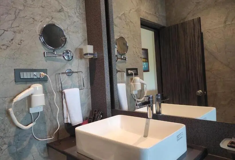 デラックスルーム, The Dibrugarh Resort