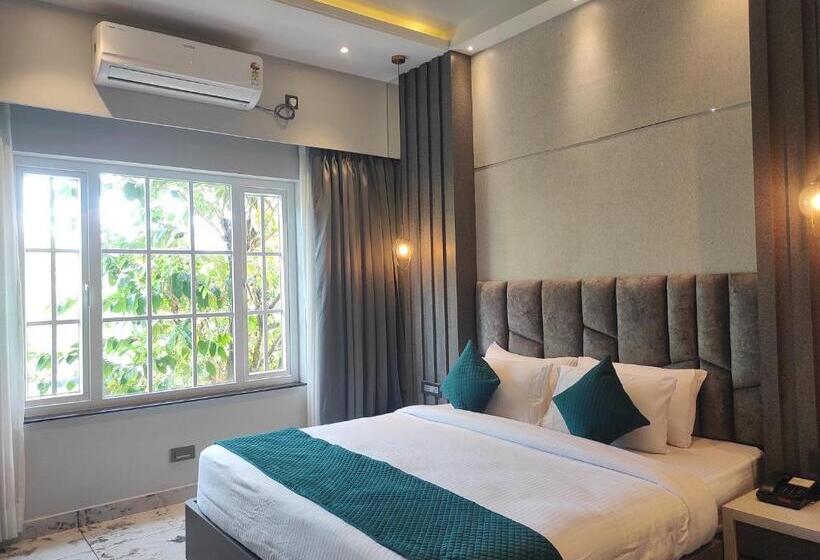 اتاق لوکس, The Dibrugarh Resort