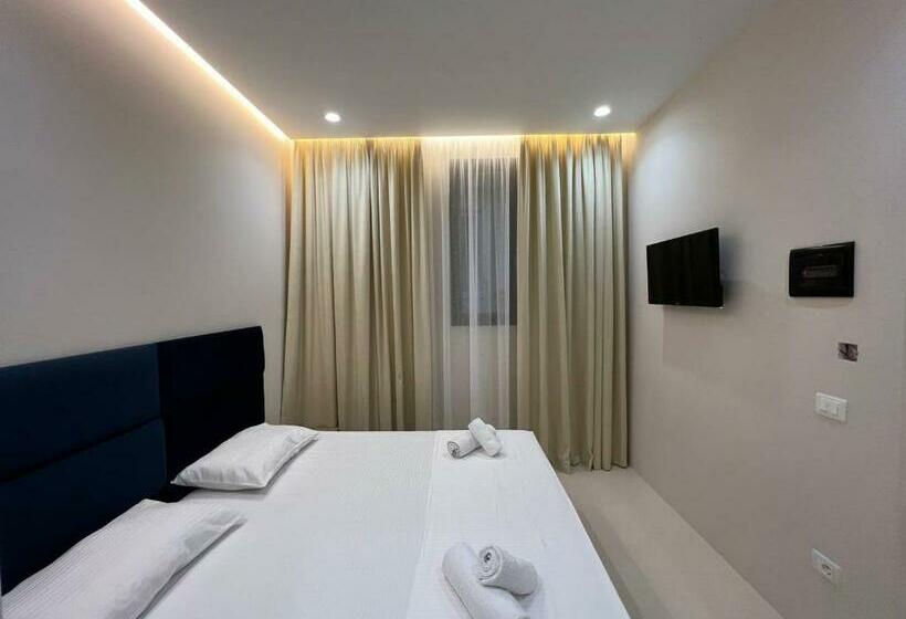اتاق استاندارد با چشم‌انداز, Mare Rooms Vlore