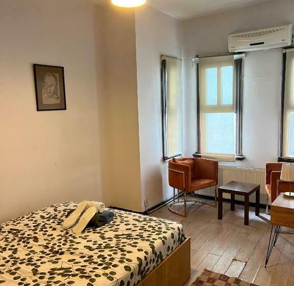 اتاق استاندارد, Gaia Art Hostel