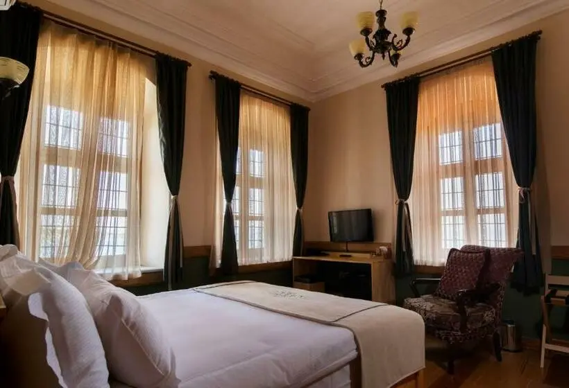 Deluxe-huone, Koçanlı Köşkü