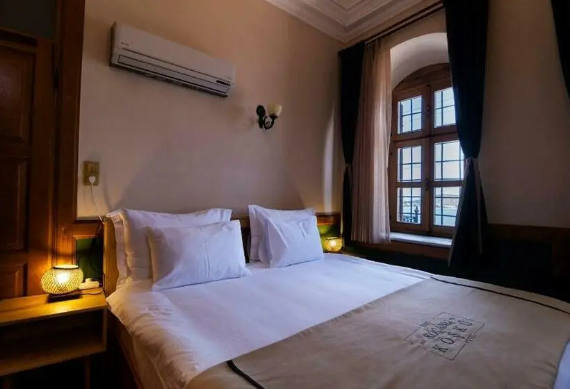 Deluxe-huone, Koçanlı Köşkü