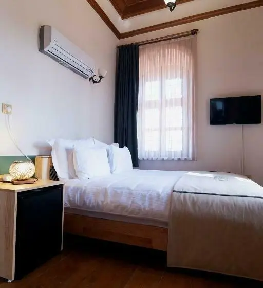 Standard-huone, Koçanlı Köşkü