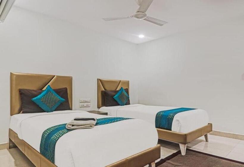 اتاق لوکس با تخت بزرگ, Ssr Grand