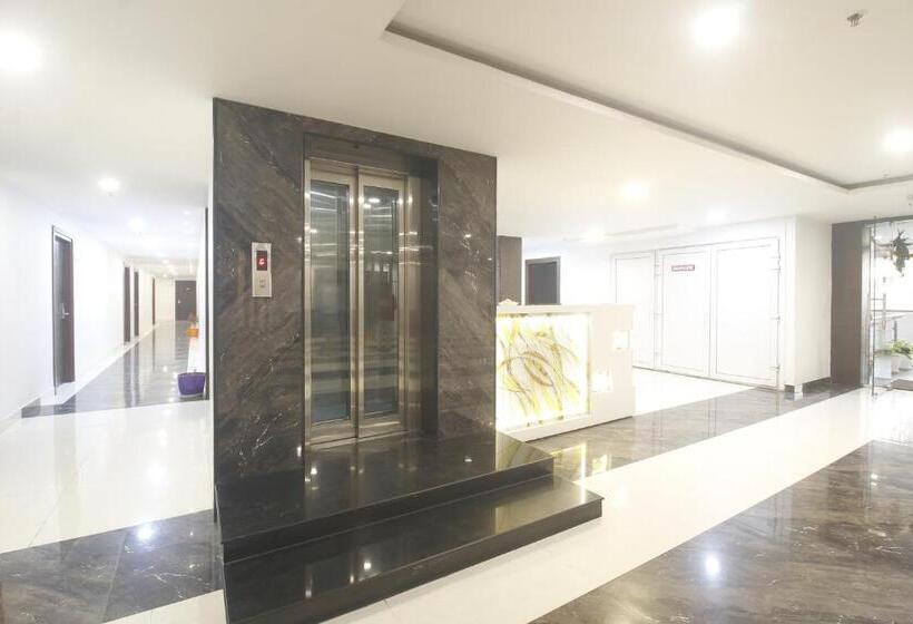 اتاق لوکس با تخت بزرگ, Ssr Grand